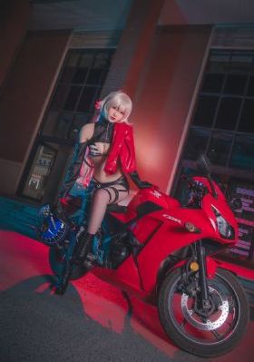 黑人咬住花蒂猛吸高潮电影
